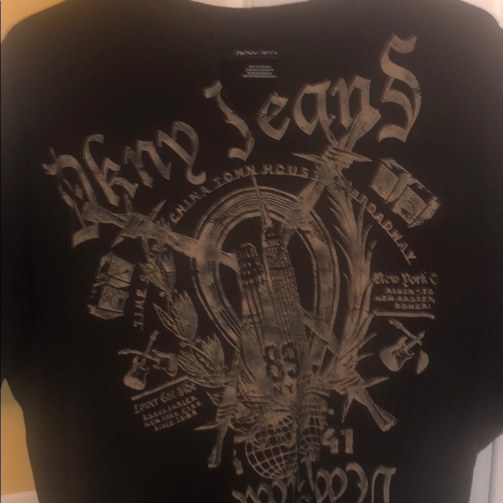 Vintage DKNY tee shirt
